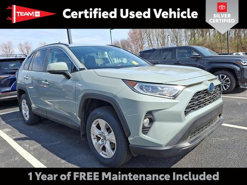 Used 2019 Toyota RAV4 XLE w/ Convenience Package image 1