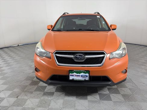 Used 2013 Subaru Crosstrek 2.0i Premium AWD/4WD image 2