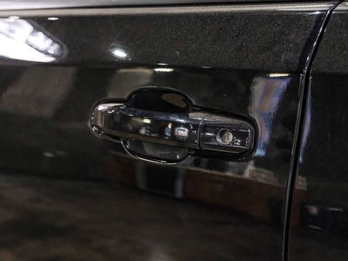 Used 2019 Chevrolet Silverado 1500 LT w/ All-Star Edition image 36