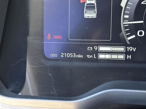 Used 2024 Toyota Tundra Limited image 22