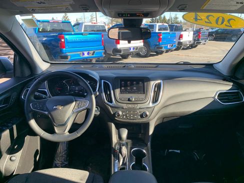 Certified 2024 Chevrolet Equinox LT image 34