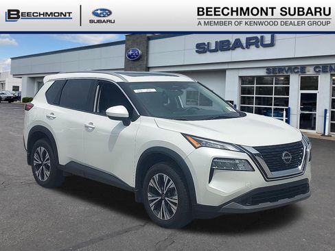 Used 2023 Nissan Rogue SV w/ SV Premium B Package AWD/4WD image 1