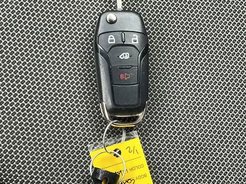 Used 2023 Ford Transit Connect XL image 26