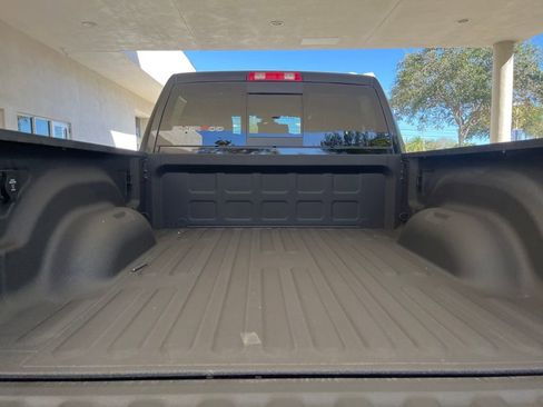 New 2022 RAM 2500 Big Horn w/ Level C Equiment Group image 32