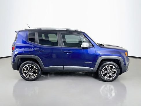 Used 2016 Jeep Renegade Limited AWD/4WD image 5