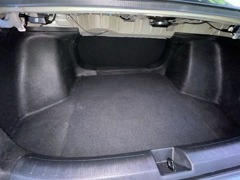 Used 2022 Honda Civic Touring image 30