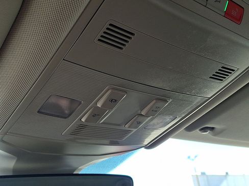 Used 2024 Volkswagen Jetta S image 32