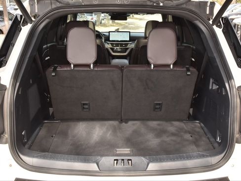 Certified 2025 Ford Explorer Platinum w/ Ultimate Package image 38