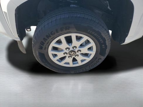 Used 2025 Toyota Tacoma SR5 RWD image 25