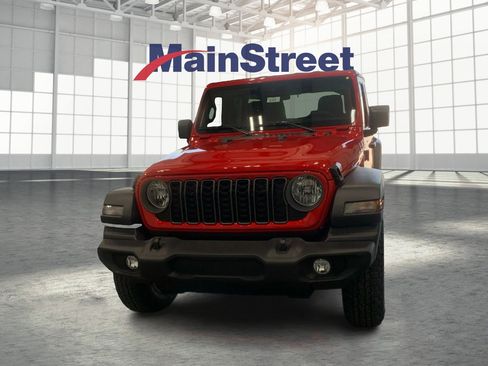 Used 2025 Jeep Wrangler Sport S image 8