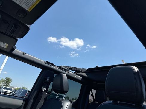 Used 2022 Ford Bronco Badlands AWD/4WD image 22