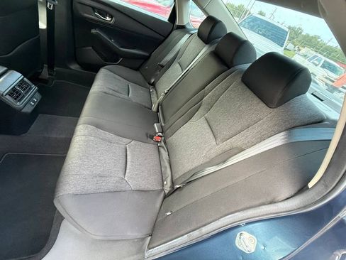 Used 2025 Honda Accord SE image 15