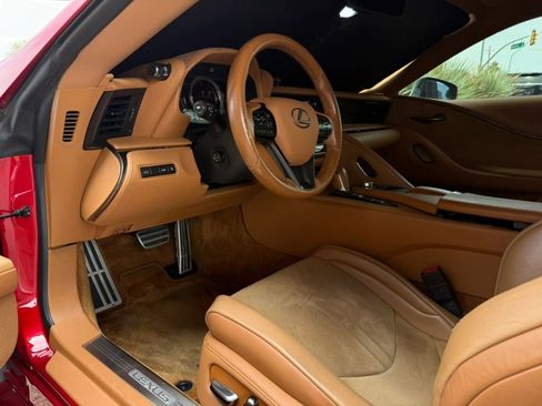 Used 2018 Lexus LC 500 Coupe w/ Sport Package RWD image 37