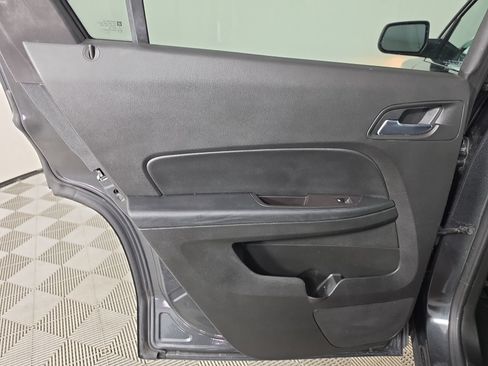 Used 2017 GMC Terrain SLE FWD image 34
