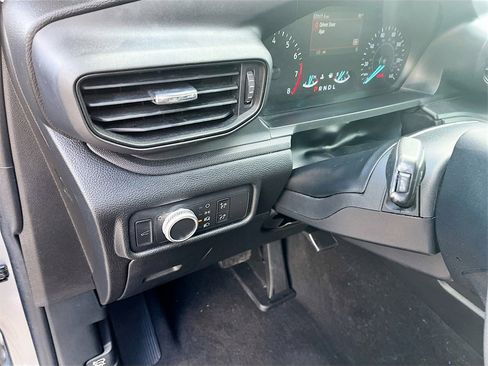 Used 2021 Ford Explorer 2WD image 10