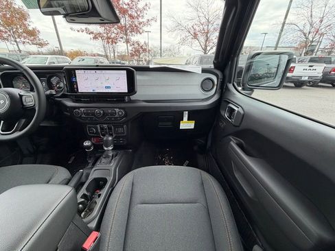 New 2026 Jeep Gladiator Mojave AWD/4WD image 14
