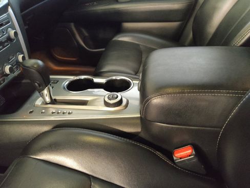 Used 2018 Nissan Pathfinder SL image 26