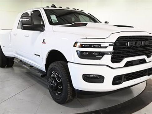 Used 2025 RAM 3500 Laramie w/ Night Edition image 2
