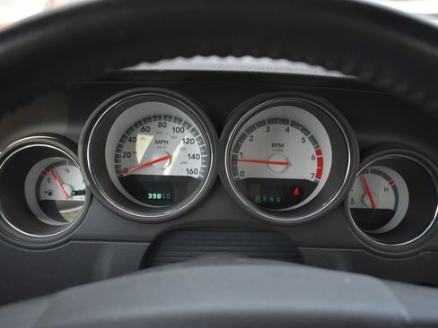 Used 2009 Dodge Challenger R/T w/ Sound Group RWD image 24