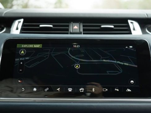 Used 2021 Land Rover Range Rover Sport HST image 24