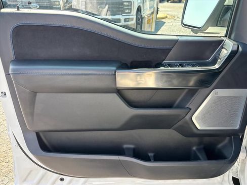 Used 2024 Ford F150 Platinum w/ FX4 Off-Road Package AWD/4WD image 26