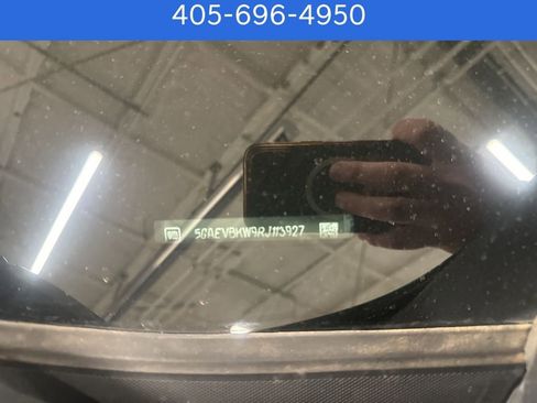 Used 2024 Buick Enclave Premium image 7