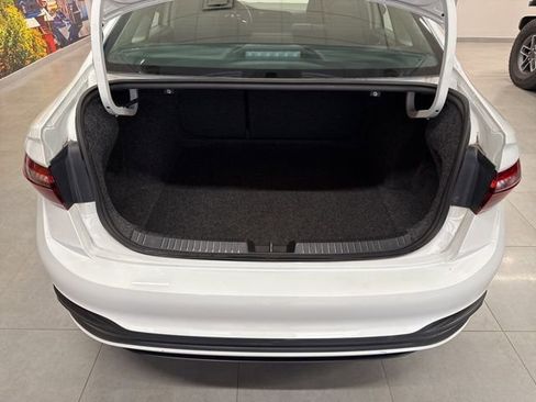 Used 2024 Volkswagen Jetta S image 41