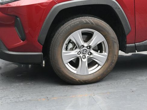 Used 2023 Toyota RAV4 XLE w/ Convenience Package FWD image 12