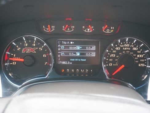 Used 2014 Ford F150 FX4 w/ Equipment Group 402A Luxury AWD/4WD image 19
