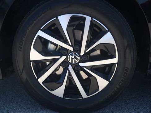 Used 2024 Volkswagen Jetta S FWD image 7