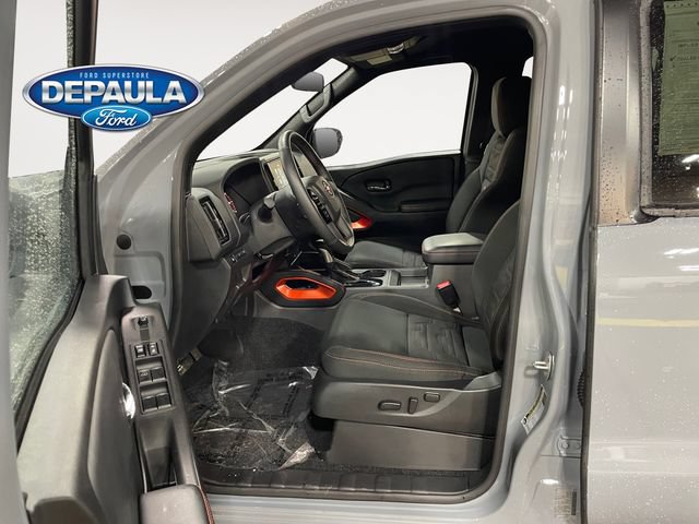 Used 2025 Nissan Frontier PRO-4X AWD/4WD image 11