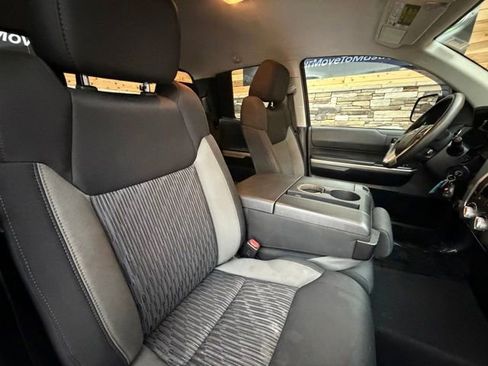 Used 2014 Toyota Tundra SR5 AWD/4WD image 15