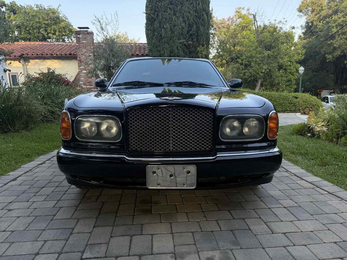 Used 1999 Bentley Arnage Green Label RWD image 2