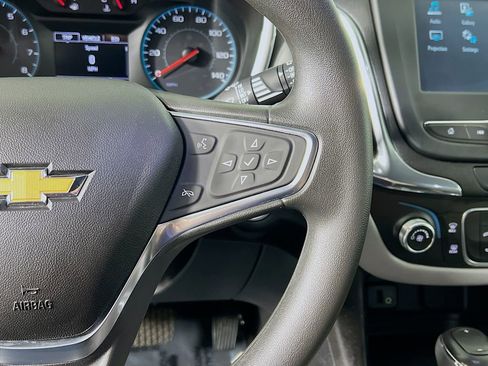 Used 2018 Chevrolet Equinox LS FWD image 31
