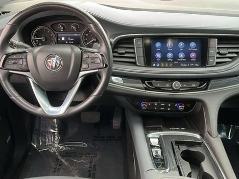 Used 2023 Buick Enclave Essence w/ Experience Buick Package FWD image 4