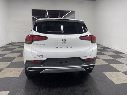 Used 2026 Buick Encore GX Preferred w/ Comfort Package image 3
