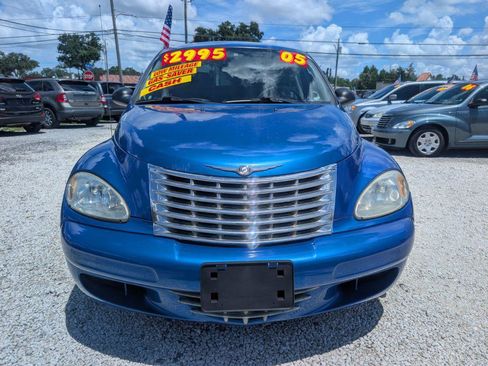 Used 2005 Chrysler PT Cruiser Touring FWD image 2