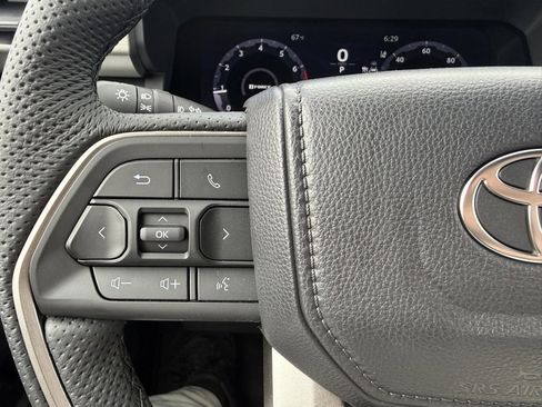 New 2025 Toyota Tacoma TRD Sport image 18