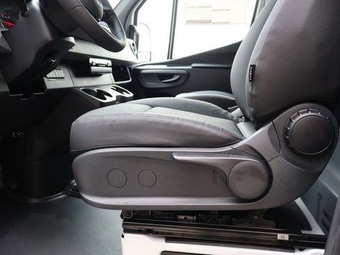 New 2026 Mercedes-Benz Sprinter 2500 image 40