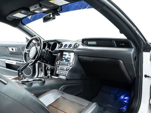 Used 2019 Ford Mustang GT Premium w/ GT Performance Package RWD image 21