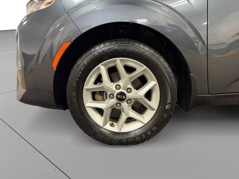 Used 2020 Kia Soul S FWD image 13
