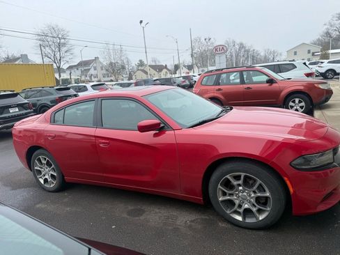 Used 2015 Dodge Charger SXT w/ AWD Plus Group image 3