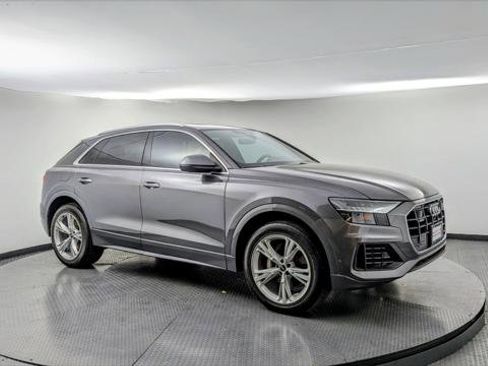 Used 2022 Audi Q8 Premium Plus w/ Premium Plus Package image 9