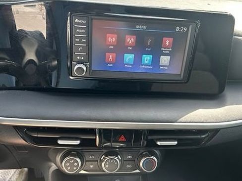 Certified 2025 Nissan Kicks S AWD/4WD image 15