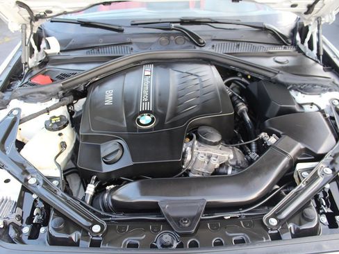 Used 2016 BMW M235i Convertible RWD image 31