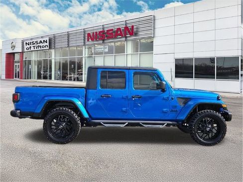 Used 2023 Jeep Gladiator Sport S image 8