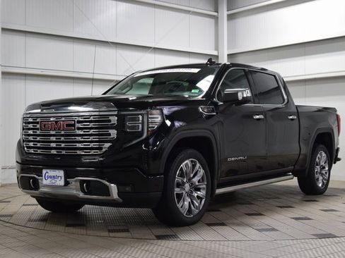 Used 2023 GMC Sierra 1500 Denali w/ Denali Reserve Package image 3