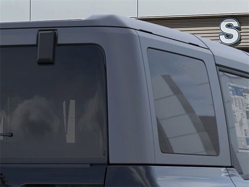 New 2025 Ford Bronco Badlands image 25