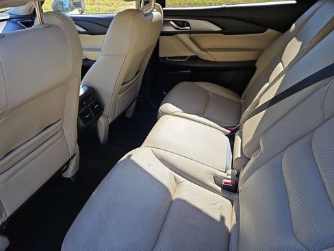 Used 2016 MAZDA CX-9 Touring image 13