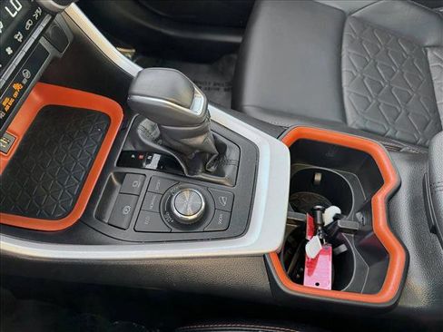 Used 2024 Toyota RAV4 Adventure image 16